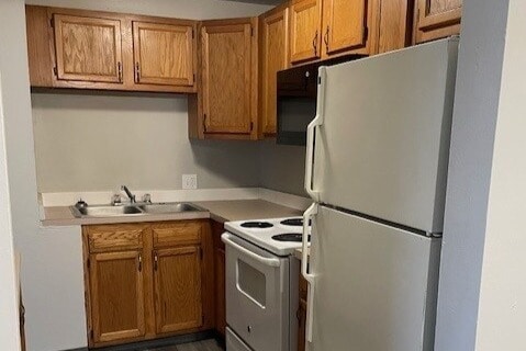 St. Charles Court Apartments