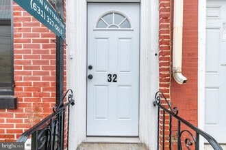 32 E Elm St in Norristown, PA - Building Photo - Building Photo