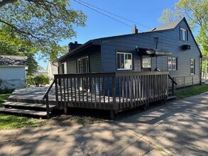 21804 Lange St in St. Clair Shores, MI - Building Photo - Building Photo