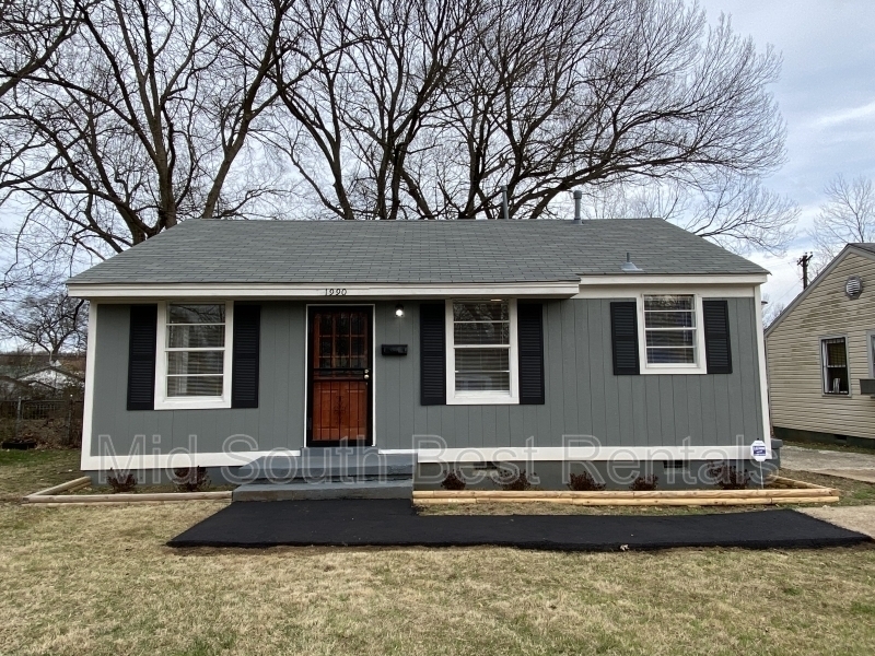 1990 Martin Cir in Memphis, TN - Building Photo