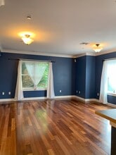 81 Westminster Ave, Unit #F in Boston, MA - Foto de edificio - Building Photo