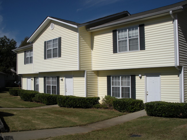 Dylan Square in College Park, GA - Building Photo - Building Photo