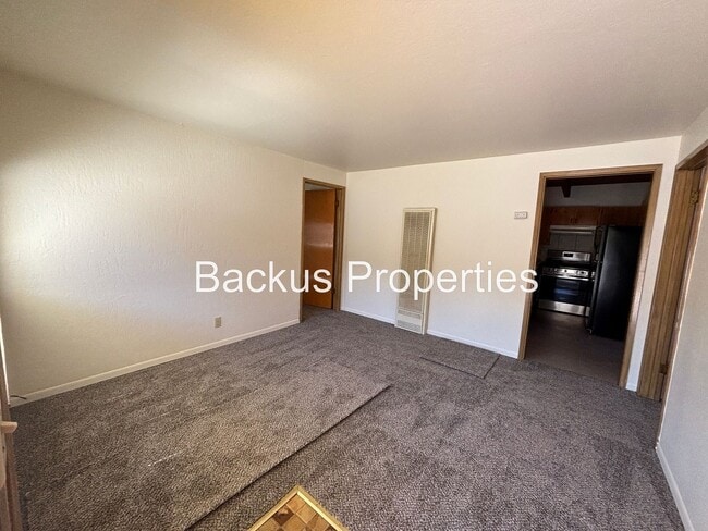 674 Spencer St in Monterey, CA - Building Photo - Building Photo
