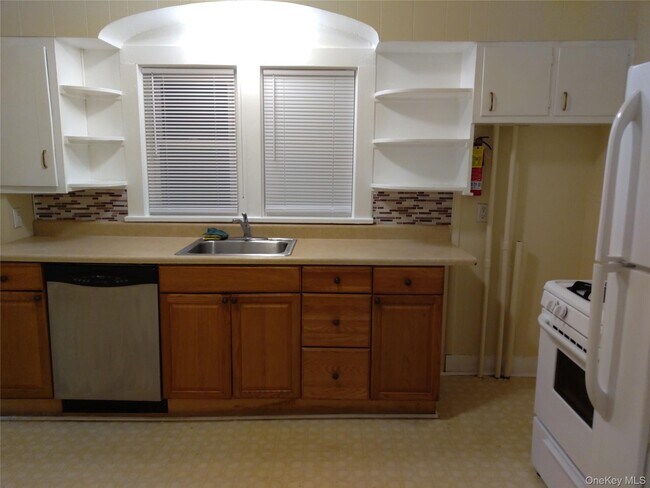 property at 22 Fostoria St