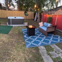 5000 Cardenas Dr in New Orleans, LA - Building Photo