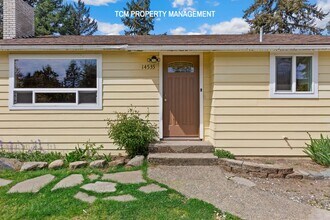 14535 8th Ave NE in Shoreline, WA - Building Photo - Building Photo