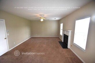 9522 Deer Crossing Ln in Jonesboro, GA - Foto de edificio - Building Photo