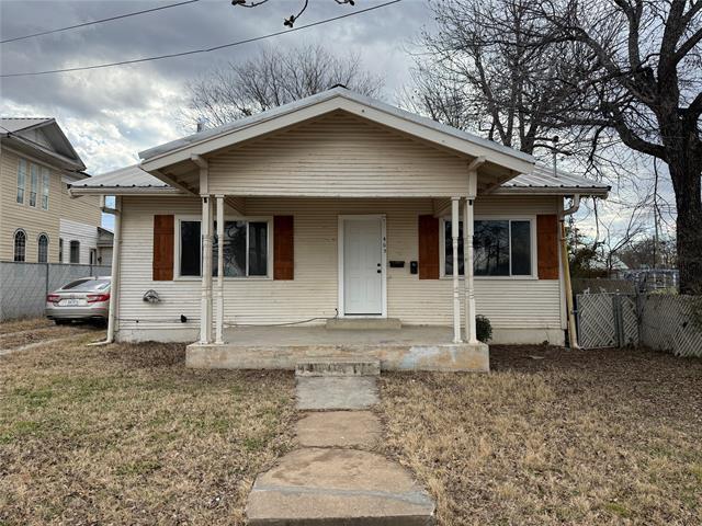 property at 405 W Chandler St