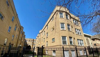 4538 N Wolcott Ave in Chicago, IL - Building Photo