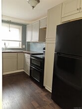 343 Washington Ave in Kingston, NY - Building Photo - Building Photo