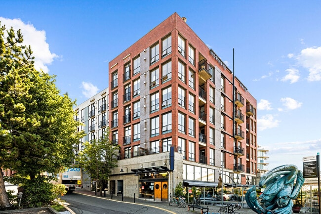 property at 409 Swift St