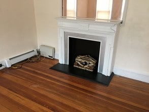 1174 N Main St, Unit 1 in Providence, RI - Building Photo - Building Photo