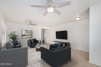 11836 W Rosewood Dr in El Mirage, AZ - Foto de edificio - Building Photo
