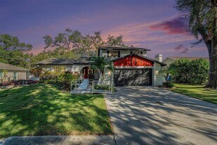 4611 Landscape Dr in Tampa, FL - Building Photo