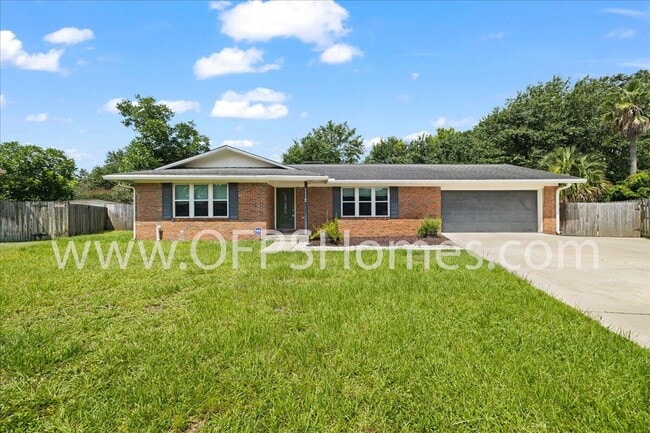 property at 1112 Coral Dr