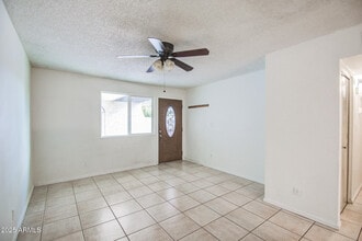 720 S Dobson Rd in Mesa, AZ - Building Photo - Building Photo