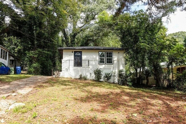 2179 Worthem Ave SW in Atlanta, GA - Building Photo - Building Photo