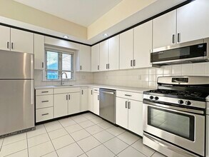 47 Eddy St in Newton, MA - Building Photo - Building Photo