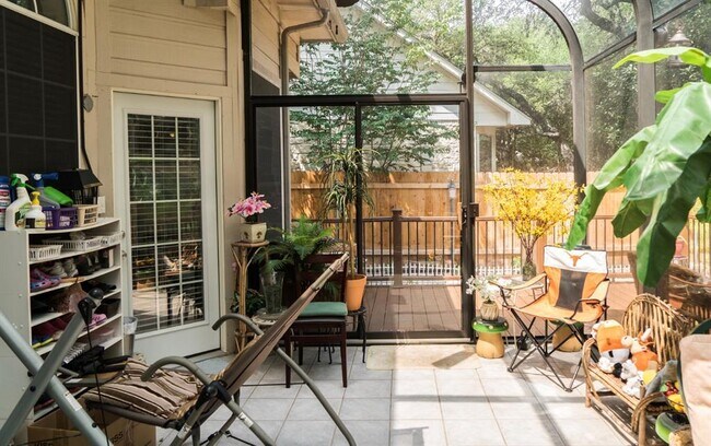 4916 Tiger Lily Way in Austin, TX - Building Photo - Building Photo