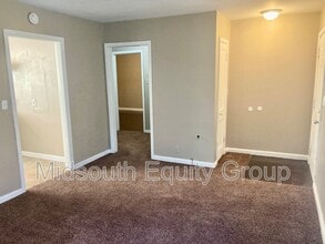 808 S Lexington St in Trenton, TN - Building Photo - Building Photo