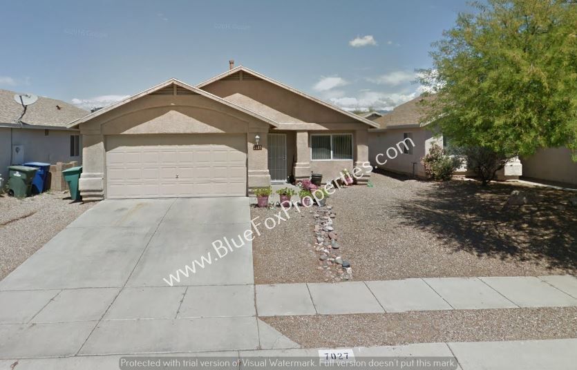 7027 Typhoon Flyer Way in Tucson, AZ - Building Photo