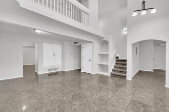 10400 Valle Koki Dr in Socorro, TX - Building Photo - Building Photo