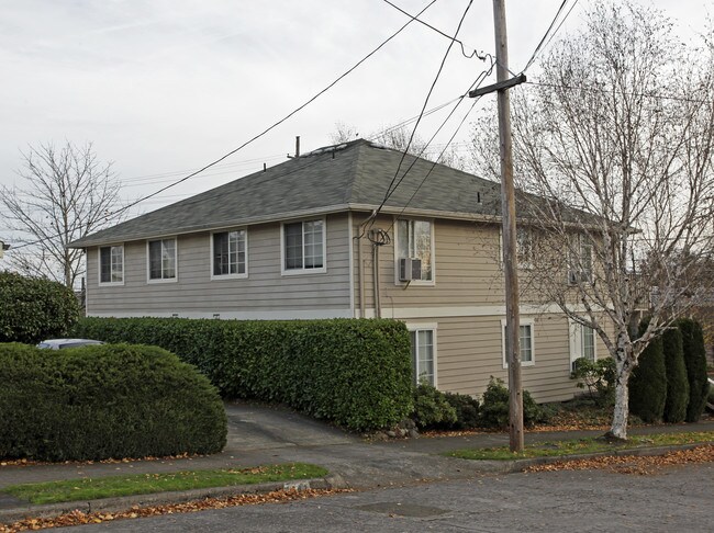 1227 SE Boise St in Portland, OR - Building Photo - Building Photo