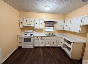 733 Arizona Ave in Wake Village, TX - Building Photo - Building Photo