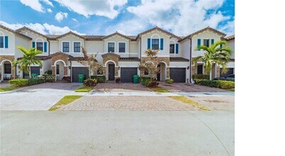 15076 SW 117th Terrace in Miami, FL - Building Photo - Building Photo