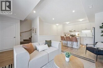 81 REVERIE Wy in Kitchener, ON - Building Photo - Building Photo