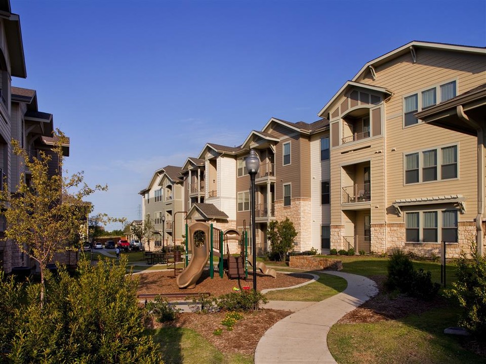 Woodmont in Fort Worth, TX - Foto de edificio