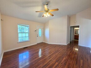1380 Scrub Oak Drive in Clarksville, TN - Building Photo - Building Photo