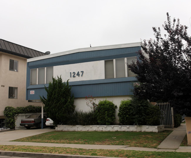 1247 Armacost Ave in Los Angeles, CA - Building Photo - Building Photo