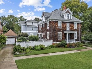 1301 Stockley Gardens in Norfolk, VA - Building Photo - Building Photo