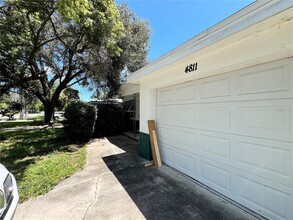 4811 12th St N in St. Petersburg, FL - Building Photo - Building Photo