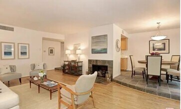 521 Montana Ave, Unit 107 in Santa Monica, CA - Foto de edificio - Building Photo