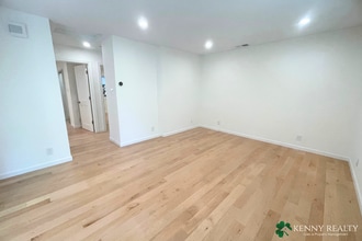 1224 Sanchez Way in Redwood City, CA - Building Photo - Building Photo