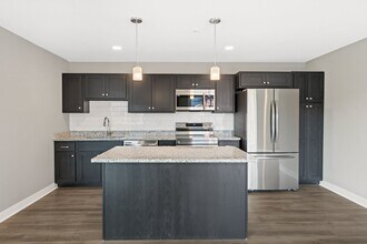 Centlivre The Crown in Fort Wayne, IN - Foto de edificio - Interior Photo