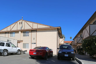 230 Cottonwood Rd in San Ysidro, CA - Building Photo - Building Photo