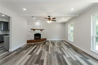 1909 Greenbriar Ct in Plano, TX - Building Photo - Building Photo