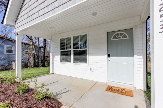 1253 Dodd St in Clarksville, TN - Building Photo - Building Photo