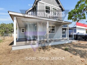 1712 W Nora Ave in Spokane, WA - Building Photo - Building Photo