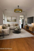 56 Waterman Ave in Rumson, NJ - Building Photo - Building Photo