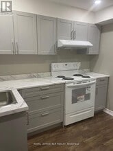 42 Walker Blvd in New Tecumseth, ON - Building Photo - Building Photo