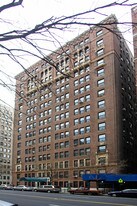 310 West End Ave in New York, NY - Building Photo