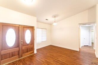 3403 Bridget Ave in Bakersfield, CA - Building Photo - Building Photo