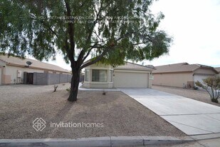 1099 E Monteleone St in San Tan Valley, AZ - Building Photo