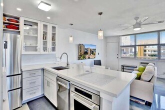 101 N Birch Rd in Fort Lauderdale, FL - Foto de edificio - Building Photo