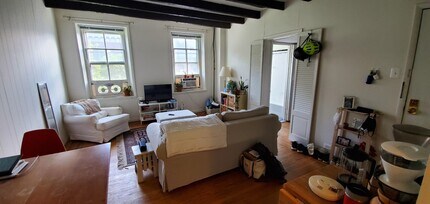 2135 Spruce St, Unit 3F in Philadelphia, PA - Building Photo - Building Photo