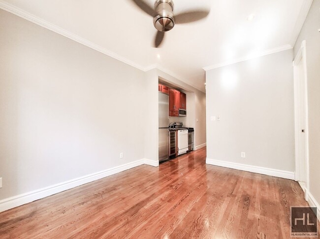 2 Bedroom 2 bath Apartment In Gramercy! $6 in New York, NY - Building Photo - Building Photo
